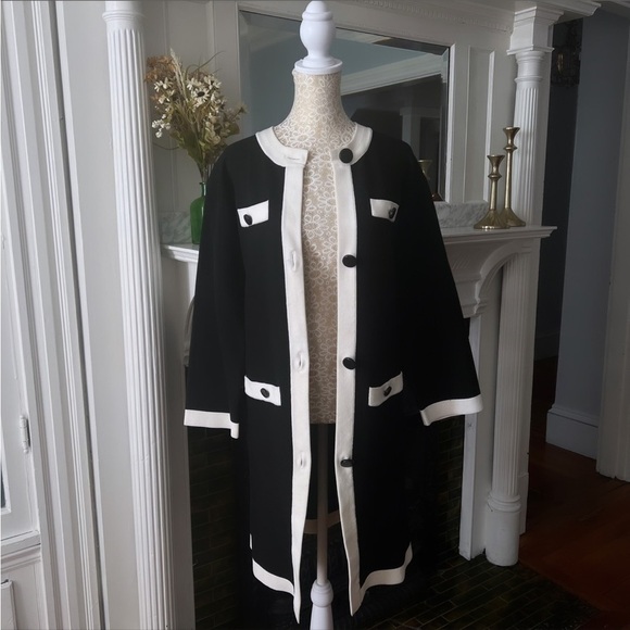 RARE KATE SPADE Head In The Clouds Black & Off White Knit Coat Size Medium - Picture 6 of 16
